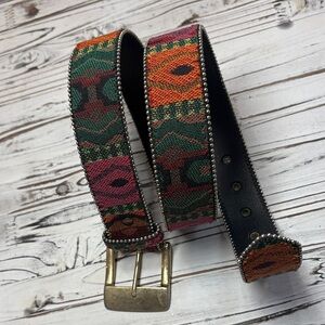 Absolutely Fresh Leather + Woven Southwestern Vintage Belt (M/L)